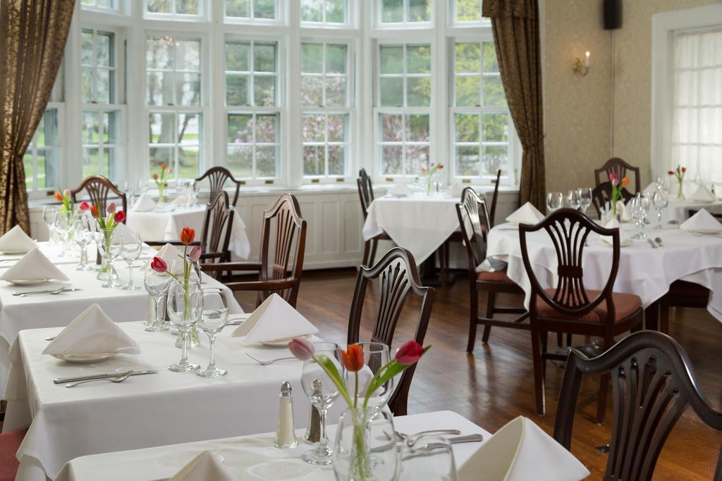 Four Chimneys Inn เบนนิงตัน ภายนอก รูปภาพ